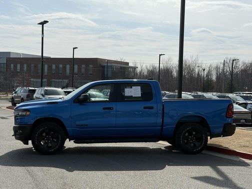 2025 RAM 1500 Warlock Crew Cab 4x4 5'7' Box