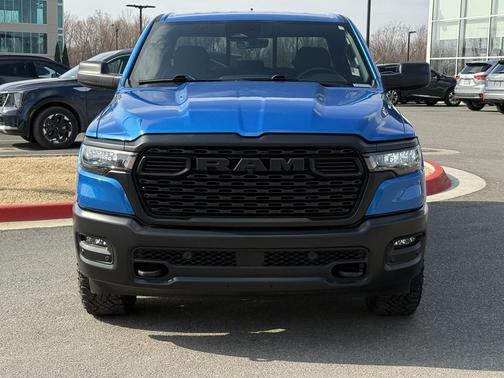 2025 RAM 1500 Warlock Crew Cab 4x4 5'7' Box
