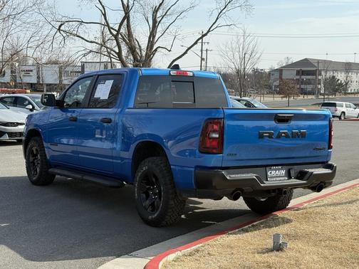 2025 RAM 1500 Warlock Crew Cab 4x4 5'7' Box