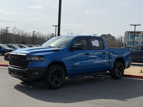 2025 RAM 1500 Warlock Crew Cab 4x4 5'7' Box