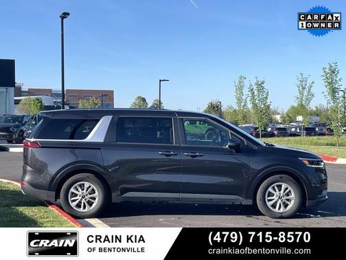 2024 Kia Carnival LX