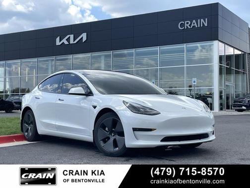 2023 Tesla Model 3 Standard Range