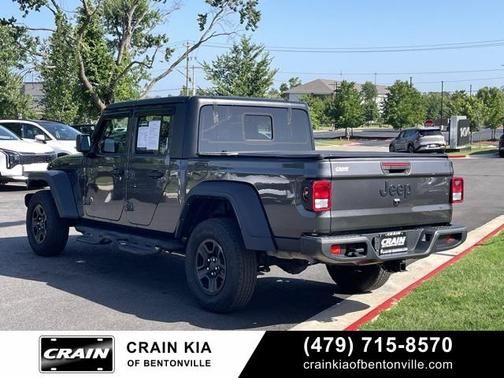 2023 Jeep Gladiator Sport