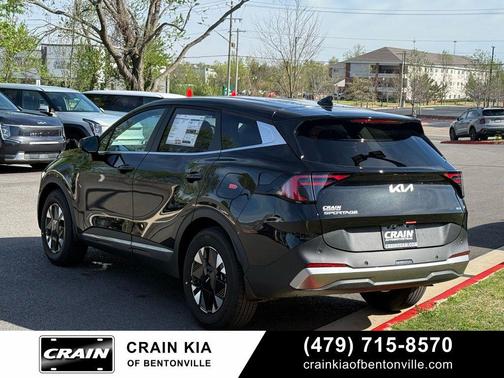 Fusion Black 2026 Kia Sportage Hybrid LX