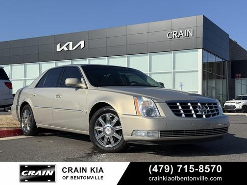 2008 Cadillac DTS Base