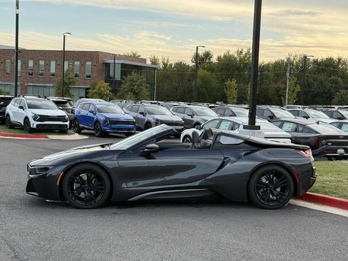 2019 BMW i8 Base