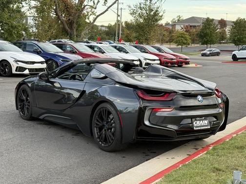 2019 BMW i8 Base