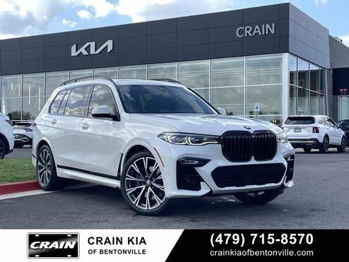 2020 BMW X7 M50i