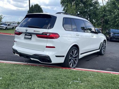 2020 BMW X7 M50i