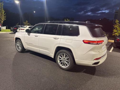 2024 Jeep Grand Cherokee L Summit