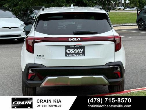 Snow White Pearl 2026 Kia Seltos EX