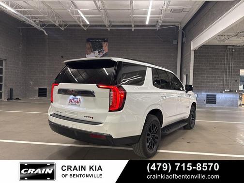 2024 GMC Yukon 4WD AT4