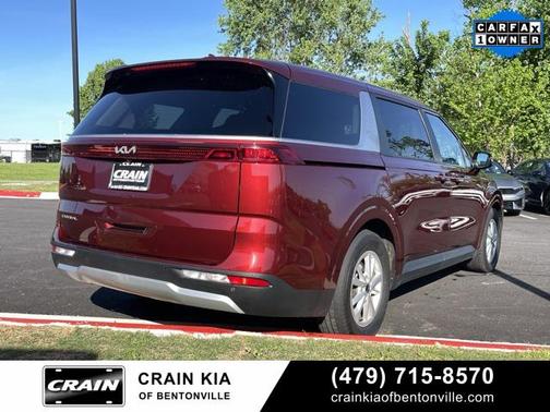 2024 Kia Carnival LX