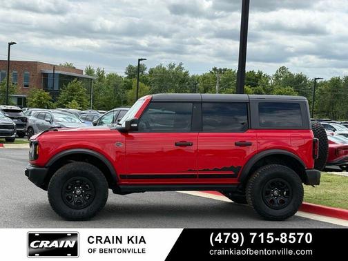 RACE RED 2022 Ford Bronco Wildtrak
