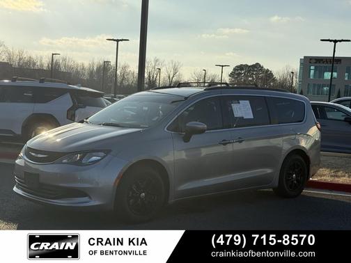 2020 Chrysler Voyager LXI