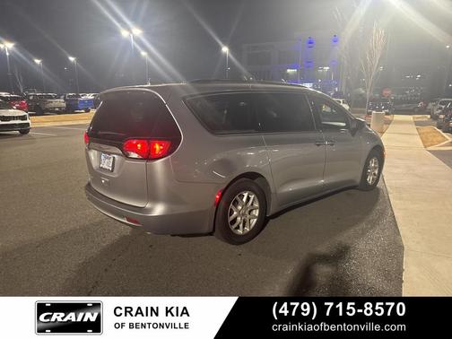 2020 Chrysler Voyager LXI