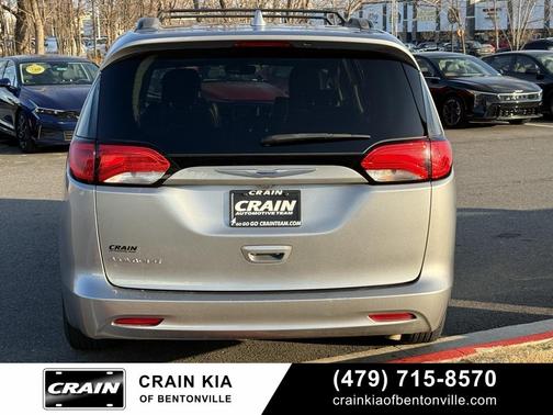 2020 Chrysler Voyager LXI