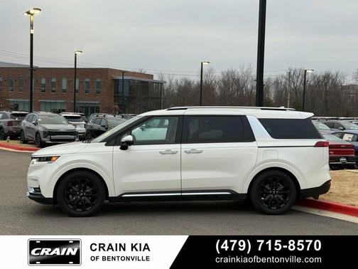 2022 Kia Carnival SX