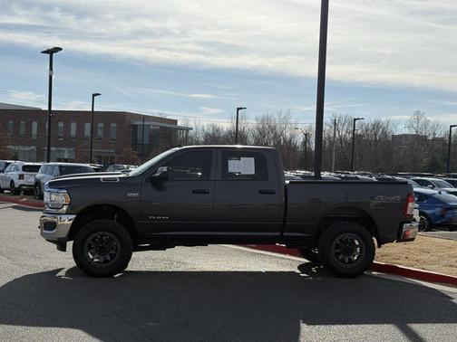 2021 RAM 2500 Tradesman Crew Cab 4x4 6'4' Box