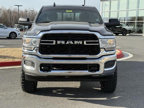 2021 RAM 2500 Tradesman Crew Cab 4x4 6'4' Box