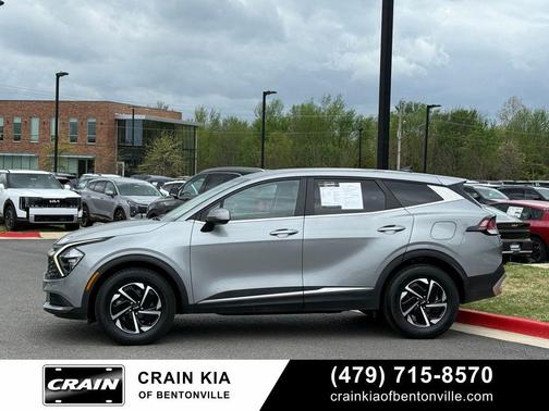 2023 Kia Sportage Hybrid LX