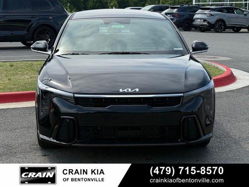 Aurora Black Pearl 2026 Kia K4 GT-Line