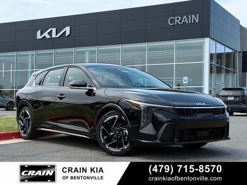 Aurora Black Pearl 2026 Kia K4 GT-Line