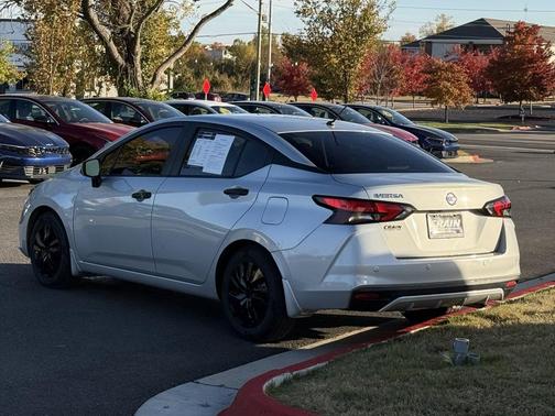 2021 Nissan Versa 1.6 S