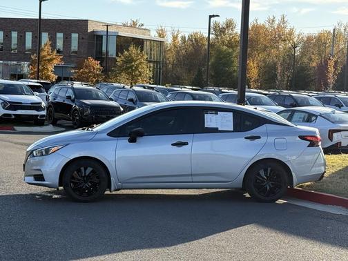 2021 Nissan Versa 1.6 S