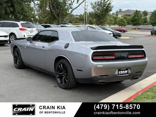 2016 Dodge Challenger SXT