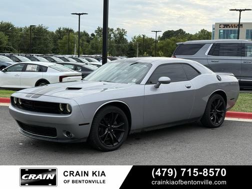 2016 Dodge Challenger SXT