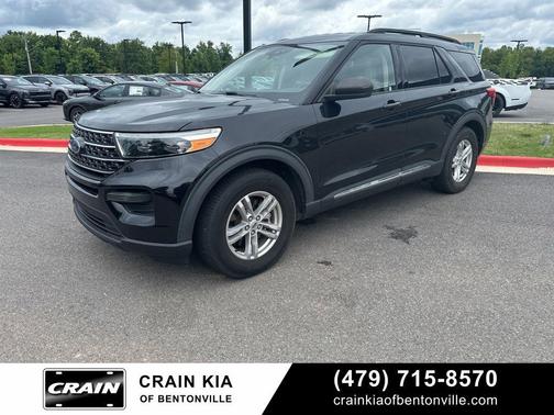AGATE BLACK METALLIC 2020 Ford Explorer XLT