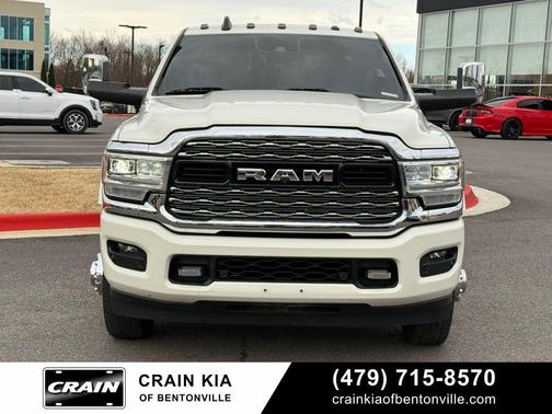 2022 RAM 3500 Limited Crew Cab 4x4 8' Box
