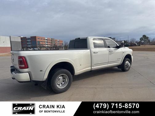 2022 RAM 3500 Limited Crew Cab 4x4 8' Box