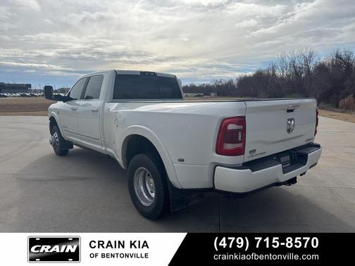 2022 RAM 3500 Limited Crew Cab 4x4 8' Box