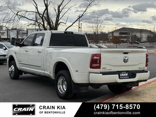 2022 RAM 3500 Limited Crew Cab 4x4 8' Box