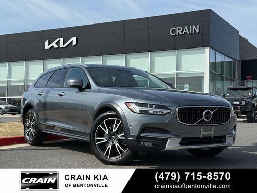 2017 Volvo V90 Cross Country T6