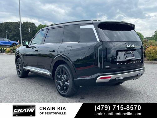 Ebony Black 2027 Kia Telluride Hybrid SX