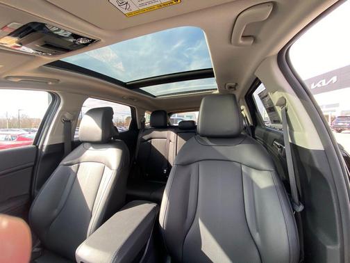Ebony Black 2026 Kia Sportage EX
