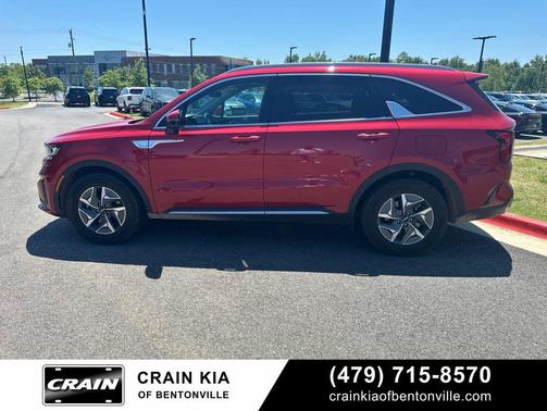 Runway Red 2022 Kia Sorento Hybrid EX