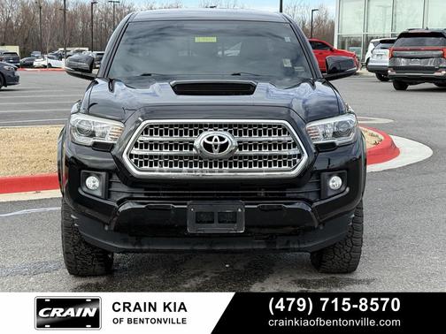 2017 Toyota Tacoma TRD Sport