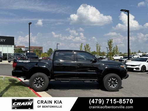 2017 Toyota Tacoma TRD Sport
