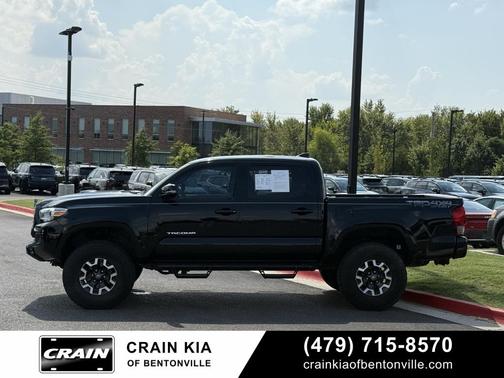 2017 Toyota Tacoma TRD Sport