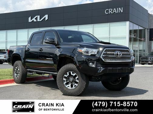 2017 Toyota Tacoma TRD Sport
