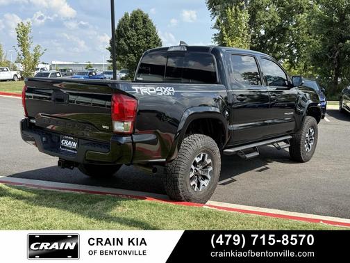 2017 Toyota Tacoma TRD Sport