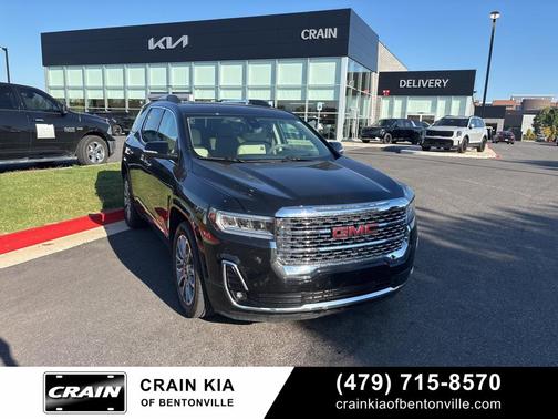 2023 GMC Acadia Denali
