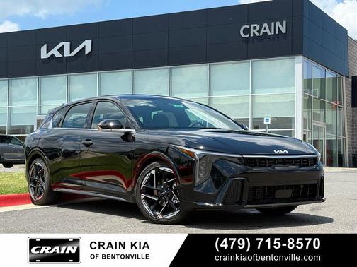 Aurora Black Pearl 2026 Kia K4 GT-Line