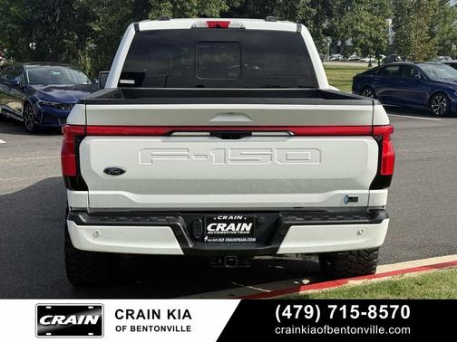 2022 Ford F-150 Lightning Platinum