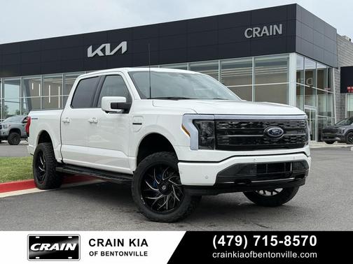 2022 Ford F-150 Lightning Platinum