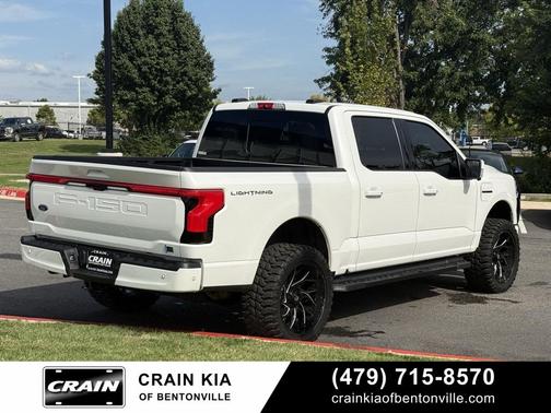 2022 Ford F-150 Lightning Platinum